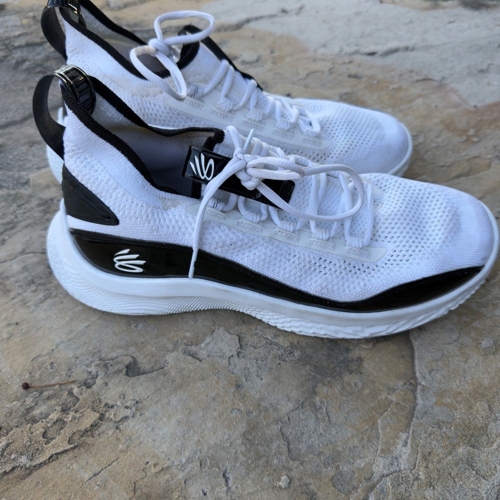 Under Armour Curry Flow 8 White Black Zen Flow Sneaker Men Size 12